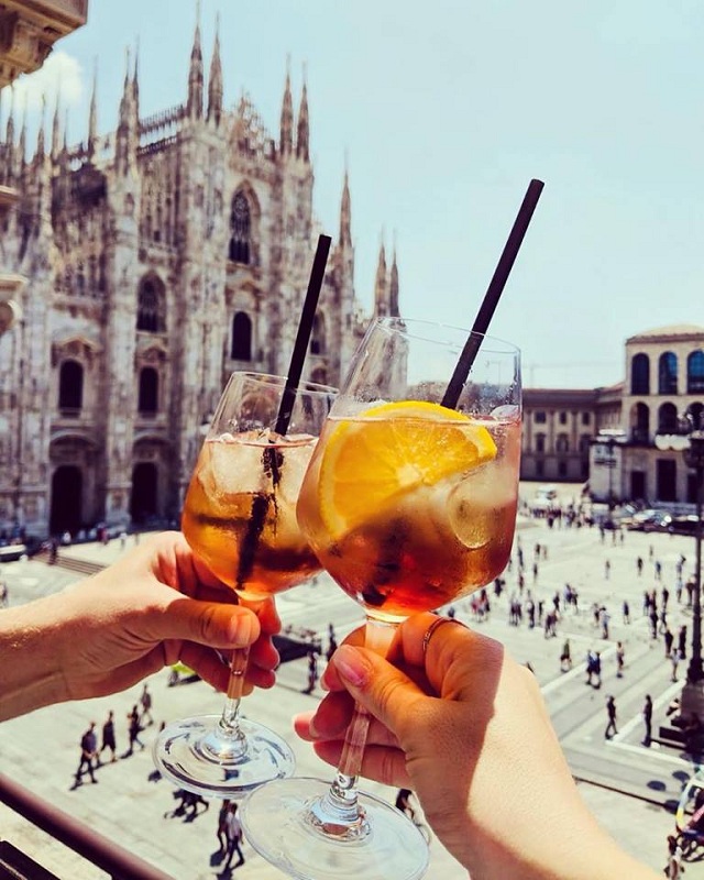 Enjoy Milan with our Aperitivo Tour